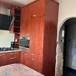דירה Plac Bankowy Apartment, Metro
