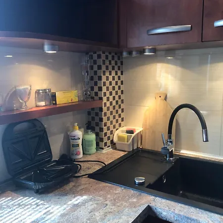 Plac Bankowy Apartment, Metro Apartmán Varšava